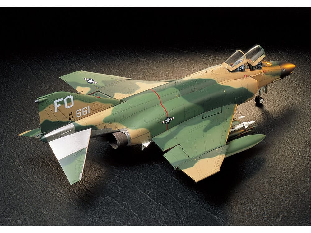 โมเดลเครื่องบินทามิย่า F-4C D Phantom II 1/32