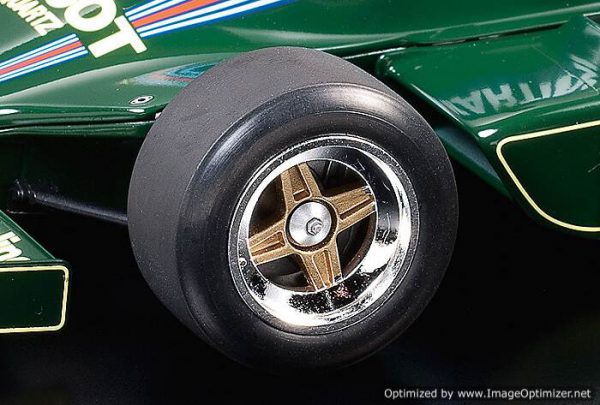 โมเดลประกอบรถยนต์ทามิย่า Martini Lotus type79 1979 1 : 20
