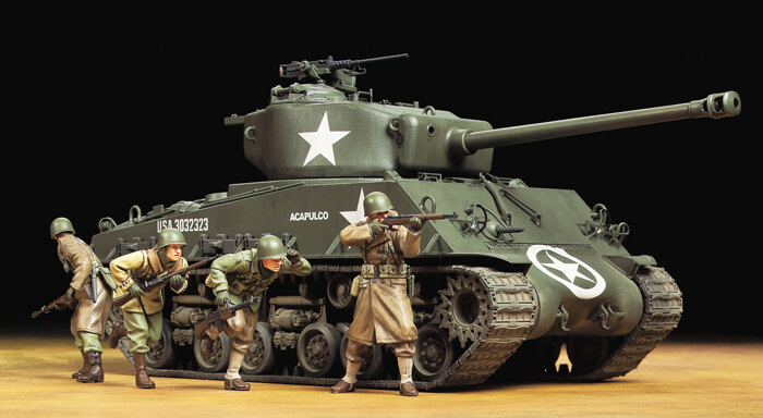 โมเดลรถถัง M4A3E8 Sherman Easy Eight 1/35