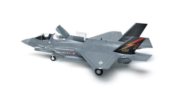 โมเดลเครื่องบิน Kitty Hawk F-35B Lightning II 1/48