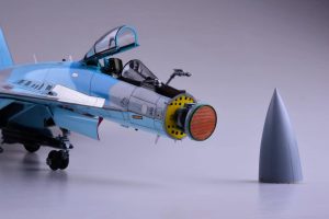 โมเดลเครื่องบินขับไล่ Kittyhawk Su-35 Flanker-E 1/48