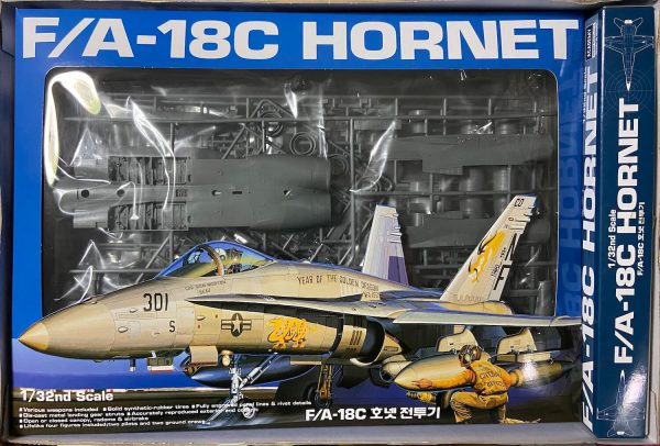 โมเดลเครื่องบิน Academy F/A-18C HORNET 1/32