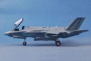 โมเดลเครื่องบิน KittyHawk F-35A Lightning II (1/48)