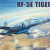 โมเดลเครื่องบิน Kittyhawk KH32023 RF-5E Tigereye 1/32