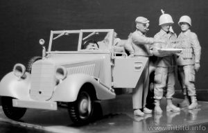 MB35161 HITCHING A RIDE 1945 1/35