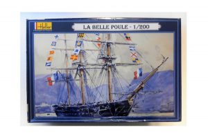 เรือเดินสมุทร Heller HL80838 Belle Poule 1/200