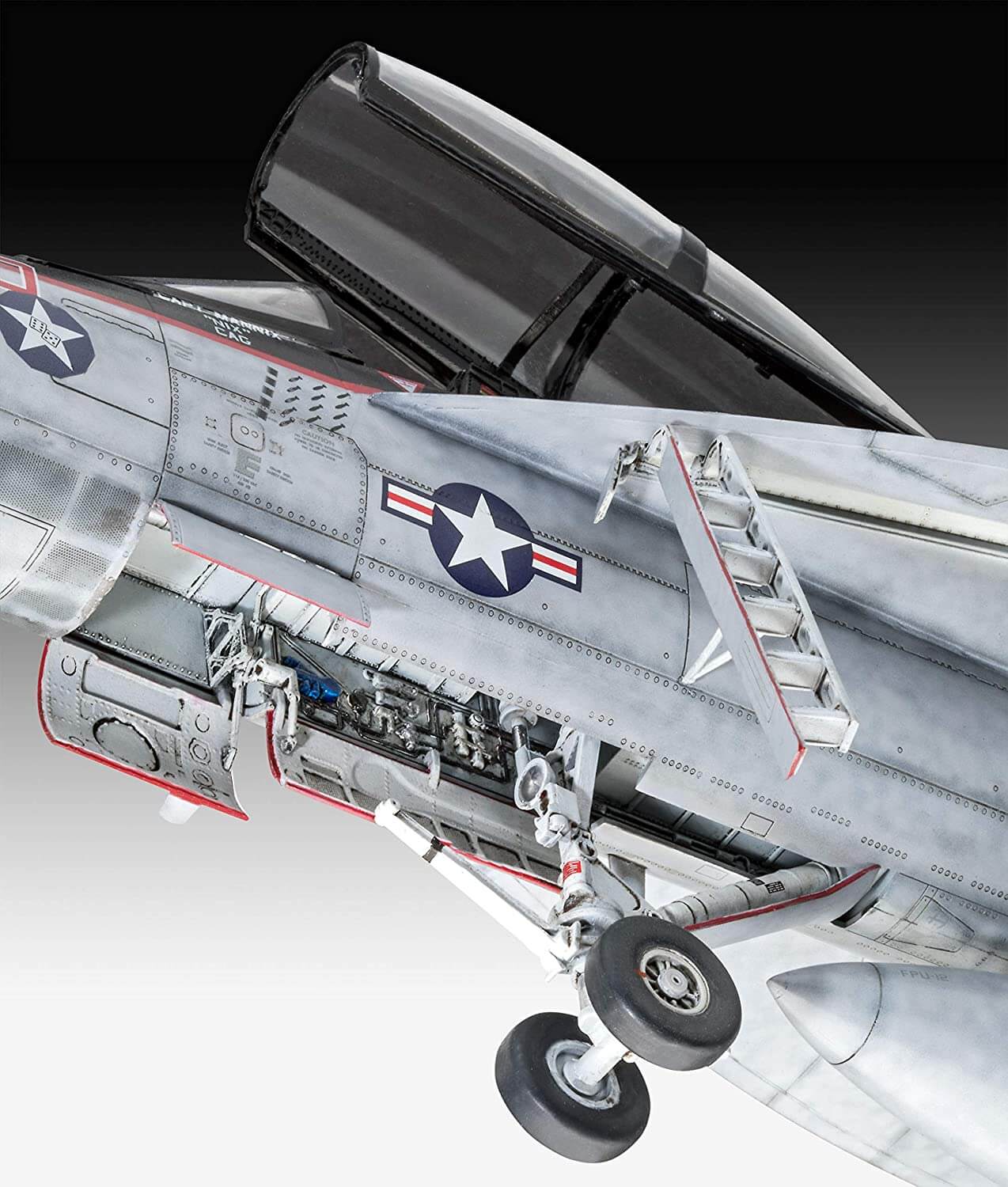 โมเดลเครื่องบิน Revell F/A 18F Super Hornet 1/32